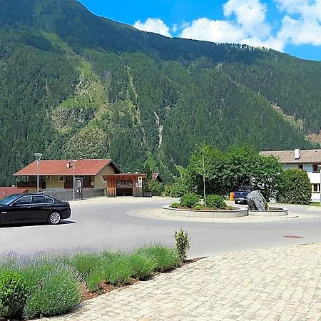 Lesacherhof Otel *